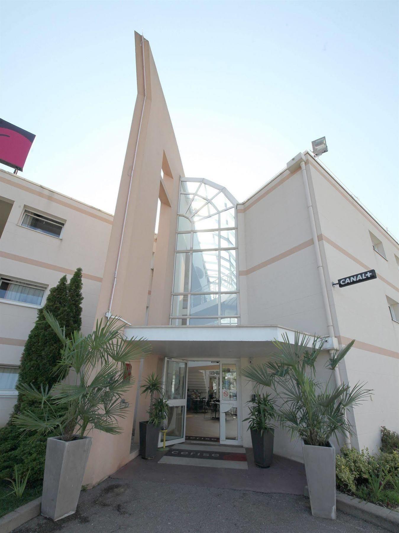 Hotel Cerise Nancy Dış mekan fotoğraf